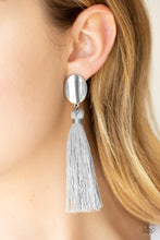 Load image into Gallery viewer, Paparazzi Earrings Va Va PLUME - Silver
