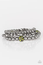 Load image into Gallery viewer, Paparazzi Bracelets Noticeably Noir - Green
