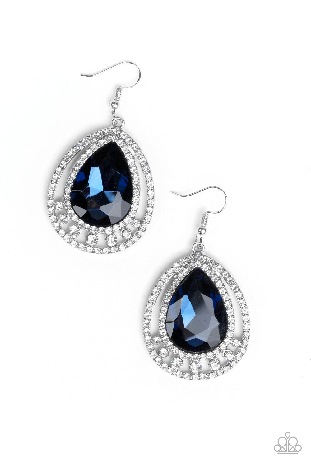 Paparazzi Earrings All Rise For Her Majesty - Blue