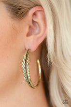 Load image into Gallery viewer, Paparazzi Earrings Funky Feathers - Brass
