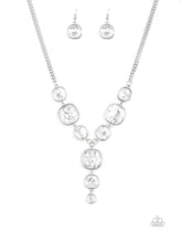 Load image into Gallery viewer, Paparazzi Necklaces Legendary Luster White
