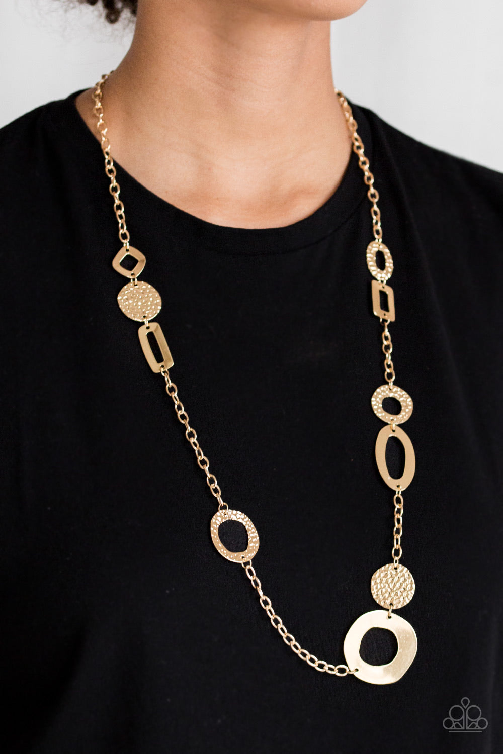 Paparazzi Necklaces Metro Scene - Gold