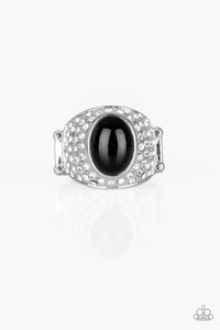 Paparazzi Rings Glittering Go-Getter - Black