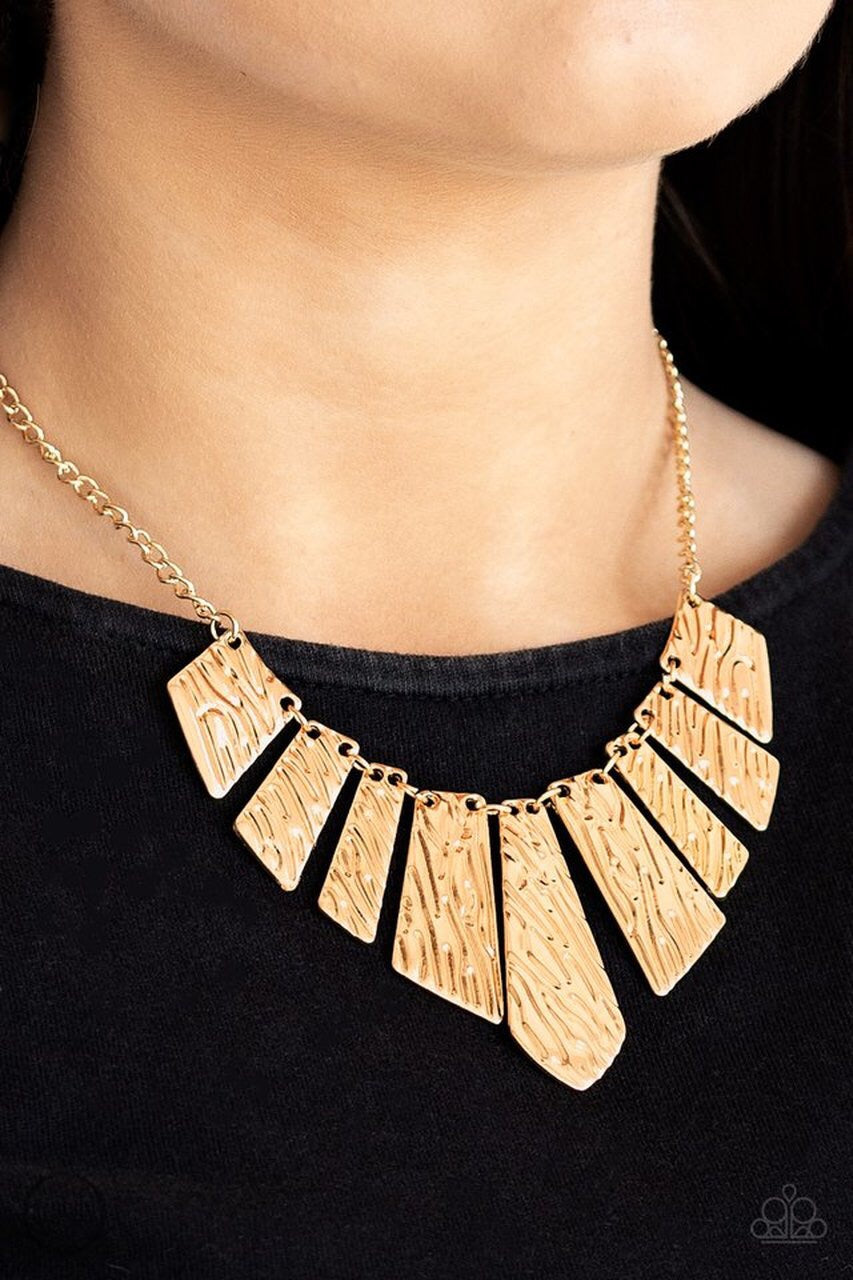 Paparazzi Necklaces Texture Tigress Gold