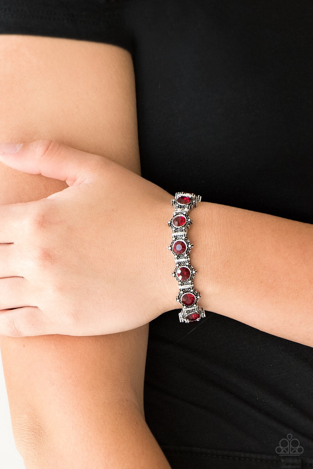 Paparazzi Bracelets Strut Your Stuff - Red