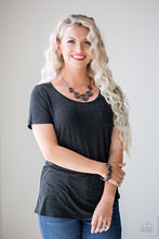 Load image into Gallery viewer, Paparazzi Black Rose Set
