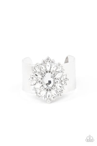 Paparazzi Bracelets The Fashionmonger - White LOP