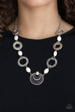 Load image into Gallery viewer, Paparazzi Necklaces Zen Trend - White
