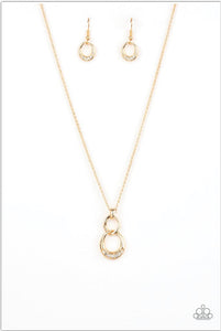 Paparazzi Necklaces Rockefeller Royal Gold