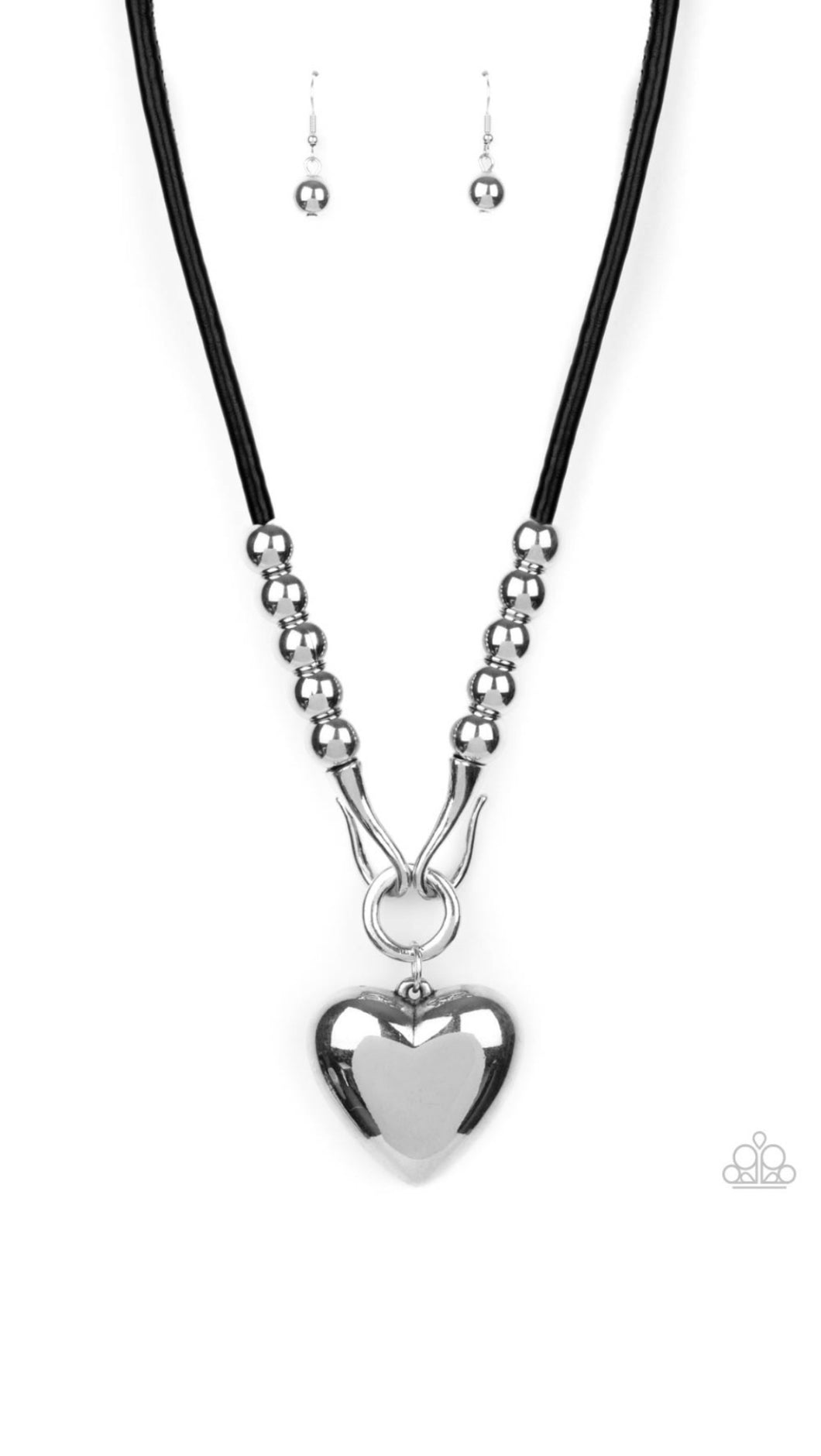 Paparazzi Necklaces Forbidden love Lop
