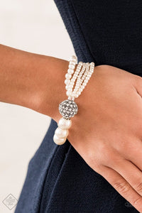 Paparazzi Bracelets show white