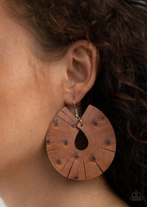 Paparazzi Earrings Palm Islands - Brown