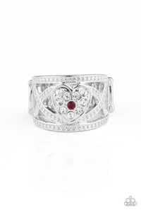 Paparazzi Ring Sweetly Sweetheart - Red