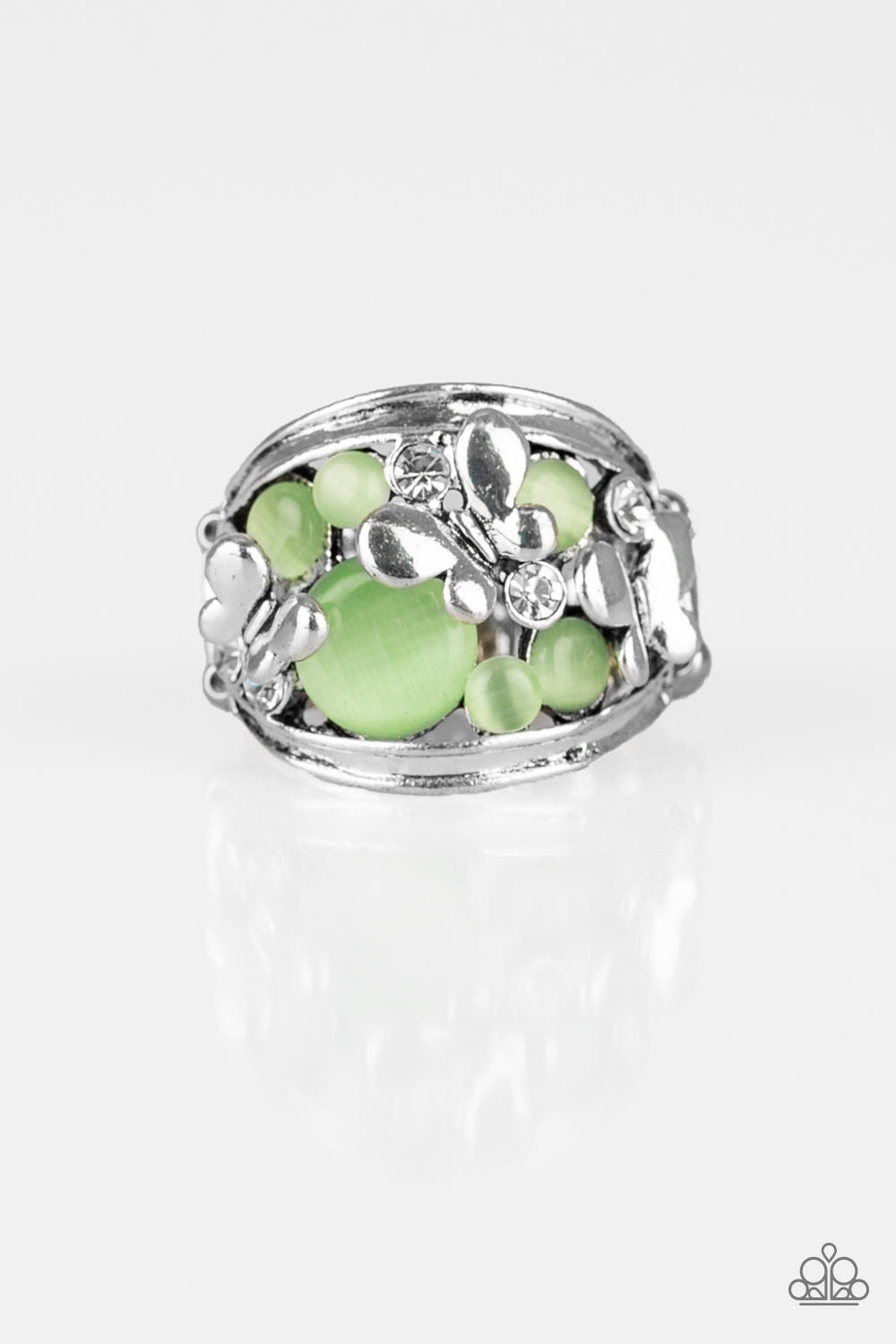 Paparazzi Rings FLUTTER Me Up - Green