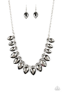 Paparazzi Necklaces FEARLESS is More - Silver