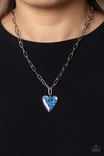 Load image into Gallery viewer, Kiss and SHELL - Blue Necklaces
