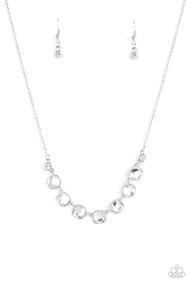 Paparazzi Necklaces Deluxe Luxe White