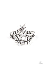 Load image into Gallery viewer, Paparazzi Rings Secret Eden - Silver 
