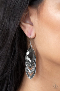 Paparazzi Earrings High-End Highness - Silver