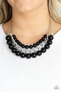 Paparazzi Necklaces Empire State Empress - Black