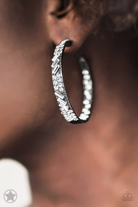 Paparazzi Earrings GLITZY By Association - Gunmetal