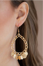 Load image into Gallery viewer, Paparazzi Earrings Street Appeal Gold
