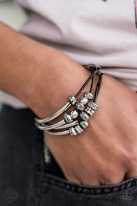 Paparazzi Bracelet: "We Aim To Please" Fashion Fix