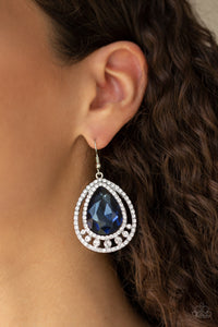 Paparazzi Earrings All Rise For Her Majesty - Blue