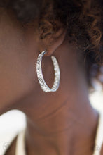 Load image into Gallery viewer, Paparazzi Earrings GLITZY By Association white
