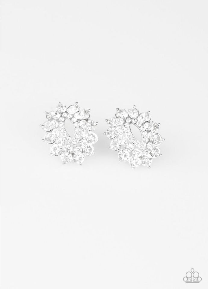 Paparazzi Earrings Brighten The Moment White