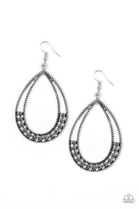 Paparazzi Earrings Glitz Fit - Silver