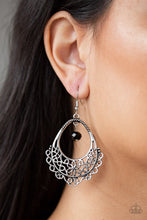 Load image into Gallery viewer, Paparazzi Earrings Garden Society - Black
